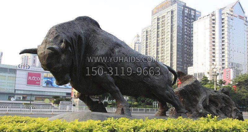 拓荒牛廣場動物銅雕