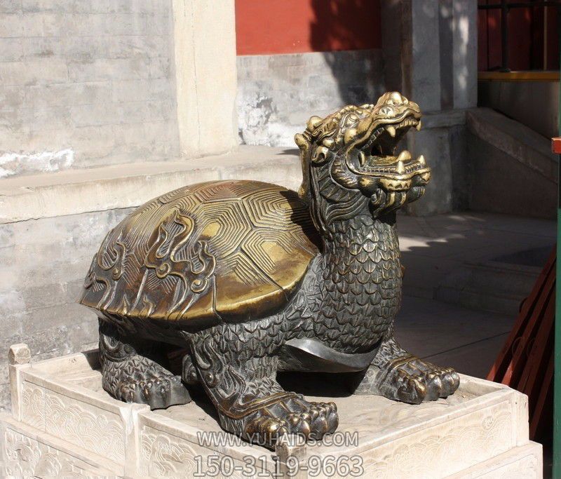 公園里擺放的張嘴的玻璃鋼創(chuàng)意龍龜?shù)袼?>
                                <h2>公園里擺放的張嘴的玻璃鋼創(chuàng)意龍龜?shù)袼?參數(shù)說明</h2>
                                                                        <table>
                                      <tr>
                                        <th>產(chǎn)品標(biāo)題</th>
                                        <td>公園里擺放的張嘴的玻璃鋼創(chuàng)意龍龜?shù)袼?/td>
                                      </tr>
                                      <tr>
                                        <th>發(fā)布時(shí)間</th>
                                        <td>2023-05-30 12:25</td>
                                      </tr>
                                      <tr>
                                        <th>價(jià)格</th>
                                        <td><span>電話咨詢</td>
                                      </tr>
                                                                              <tr>
                                          <th>雕刻內(nèi)容</th>
                                          <td>龍、龍龜</td>
                                        </tr>
                                                                              <tr>
                                          <th>應(yīng)用場所</th>
                                          <td>公園</td>
                                        </tr>
                                                                              <tr>
                                          <th>制作材質(zhì)</th>
                                          <td>玻璃鋼</td>
                                        </tr>
                                                                          </table>
                                <h2>公園里擺放的張嘴的玻璃鋼創(chuàng)意龍龜?shù)袼?詳細(xì)說明</h2>
                                <p>玉海雕塑是一家綜合性的雕塑公司，擁有多款公園里擺放的張嘴的玻璃鋼創(chuàng)意龍龜?shù)袼苣Ｐ停杉庸ざㄖ贫喾N公園里擺放的張嘴的玻璃鋼創(chuàng)意龍龜?shù)袼?，支持材質(zhì)、樣式、風(fēng)格、尺寸大小等方面的調(diào)整修改定制。我們所加工制作的公園里擺放的張嘴的玻璃鋼創(chuàng)意龍龜?shù)袼苜|(zhì)優(yōu)價(jià)廉，遍布全國多個(gè)省市地區(qū)，想要了解更多案例圖片，請電話或微信咨詢。材質(zhì)、大小、樣式等都可以按需定制，還可根據(jù)您提供給的公園里擺放的張嘴的玻璃鋼創(chuàng)意龍龜?shù)袼軜訄D進(jìn)行制作！如有相關(guān)需求，歡迎致電（微信同號）：<span>150-3119-9663</span></p>
                                                                <div   class=