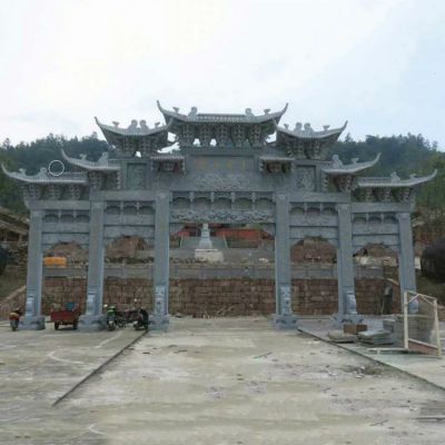 青石仿古建筑寺廟大門(mén)擺放五門(mén)石牌坊